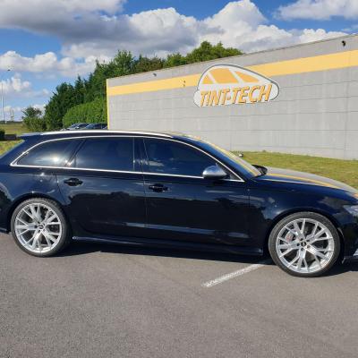 RS6 - Tinted Windows