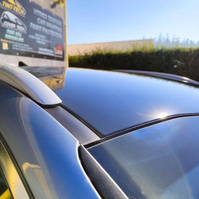 X'Ceed - Gloss Black roof Caw wrapping 