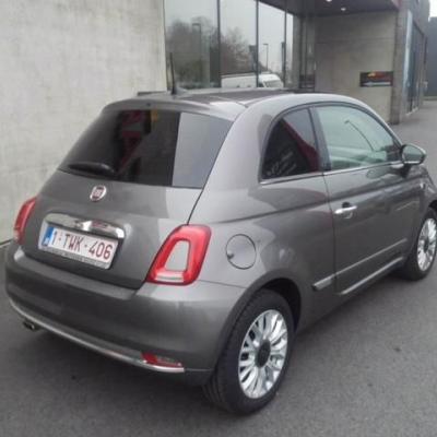 Fiat 500 - Tint van de achterruiten in 95% naast een zonnestrip ook in 95%